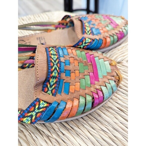 CACAHIS Slip On Sandals Womens Size 9 Brown‎ Colorful Frida Kahlo Loafers Aztec - Picture 4 of 8